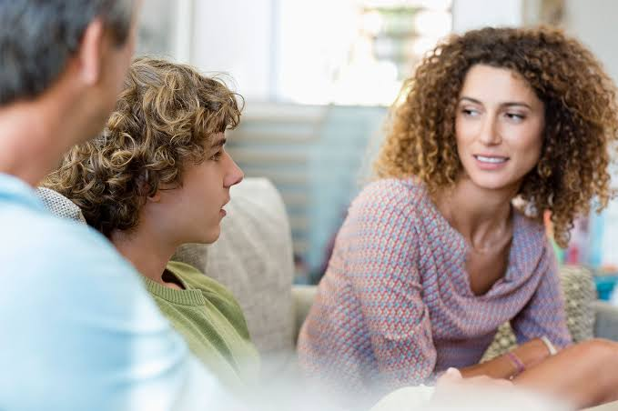 Building Stronger Bonds: The Power of Communication in Family Empowerment