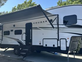 cougar travel trailer