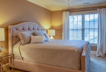 Unveiling the Sensory Luxury: The Allure of Silk Pillowcases